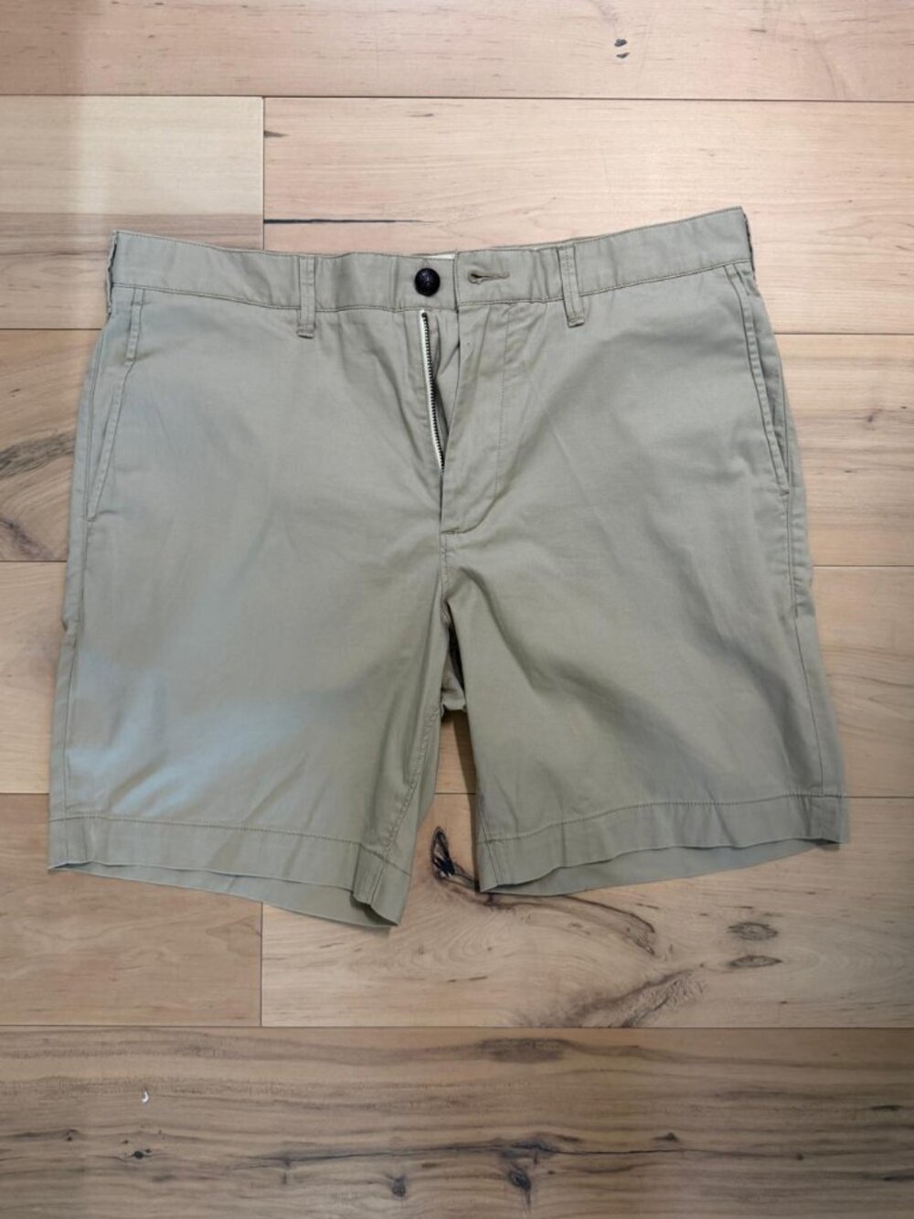 Faherty All-day Shorts (Sz 32)
